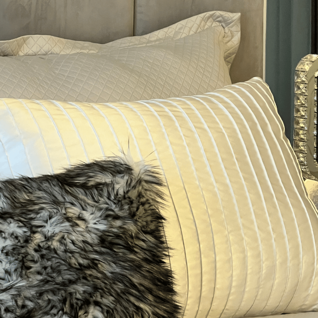 Maza Serene Confort Bedding Luxury White Beige and Black Gray