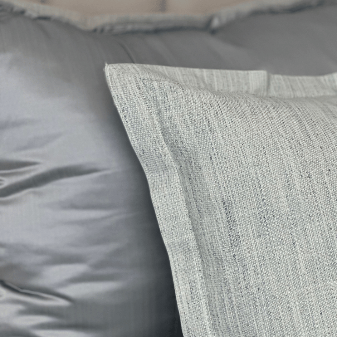 Maza Decor Gray Harmony Bedding Set with Multi-Tonal Pillow